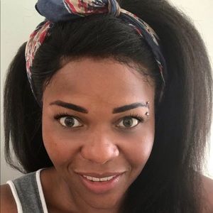 Meet your Posher, Zaneta